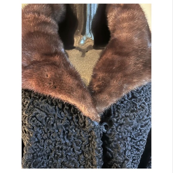 SOLD Schiaparelli vintage mahogany mink & Persian lamb coat, circa 1950s - Picture 4 of 12